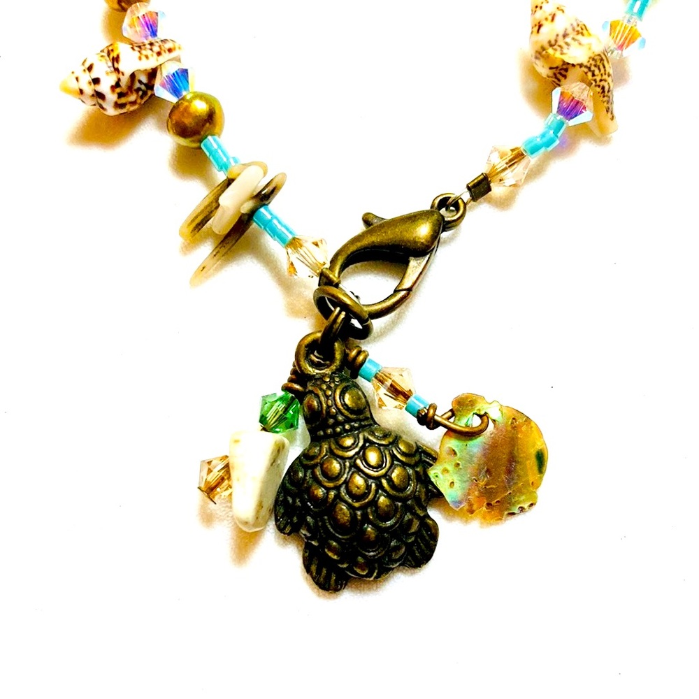 Artisan Crafted Tropical White Mocha Turtle Bracelet